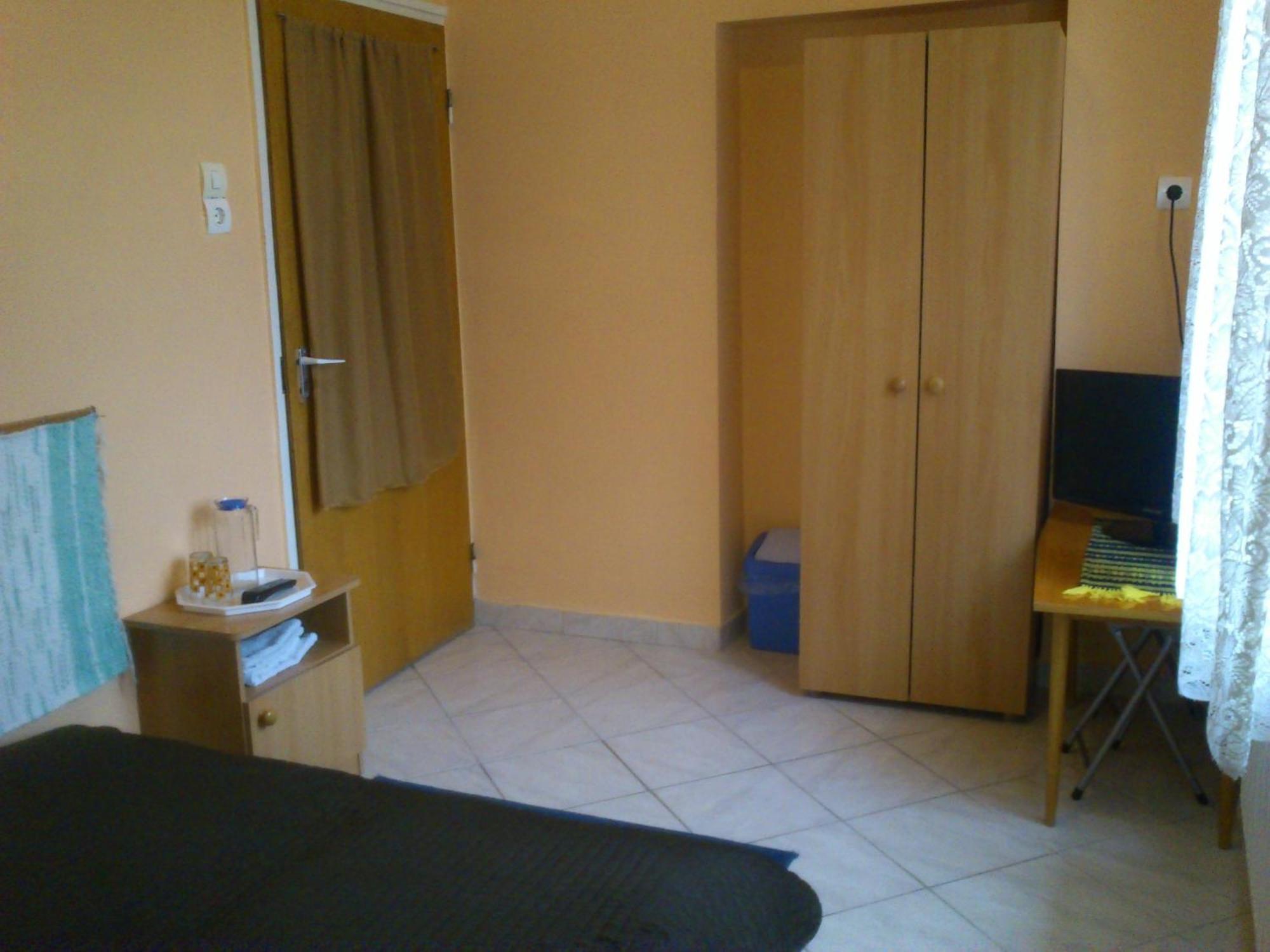 Hotel István Vendégház à Egerszalók Extérieur photo