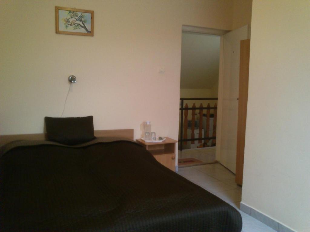 Hotel István Vendégház à Egerszalók Extérieur photo